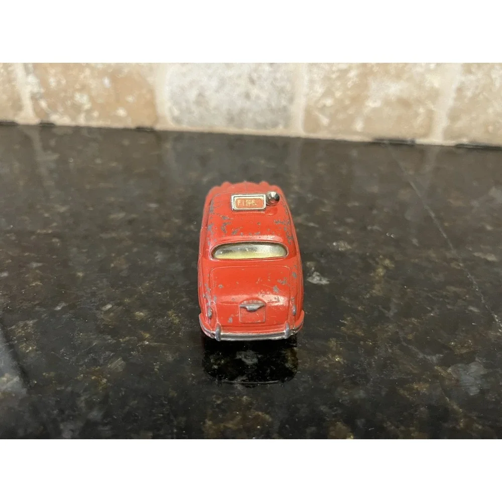 Corgi Toys Jaguar 2.4 Litre Fire‎ Car Red Gt. Britain